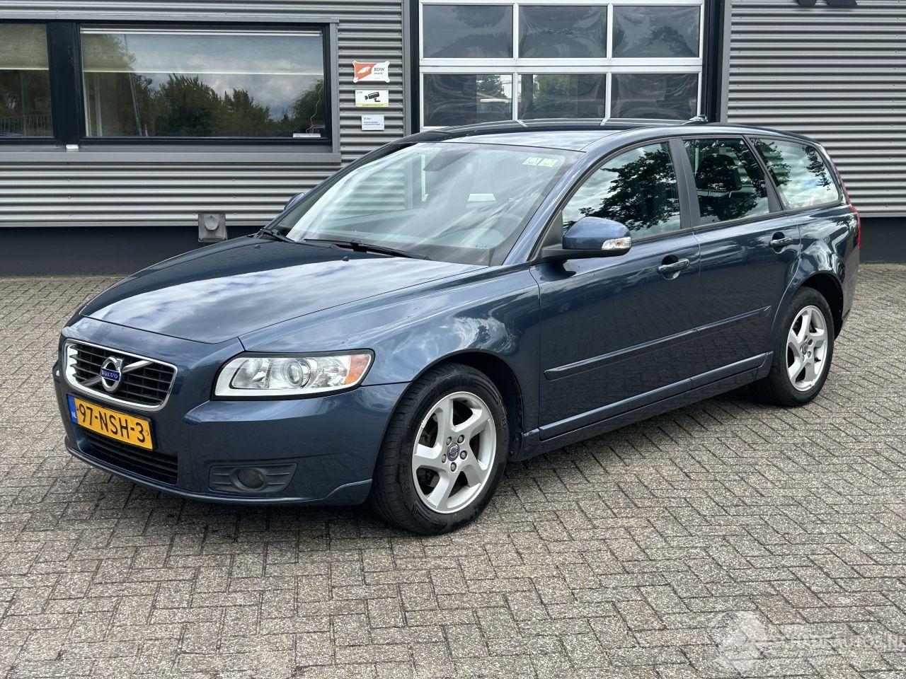Volvo V-50 2.0 Sport