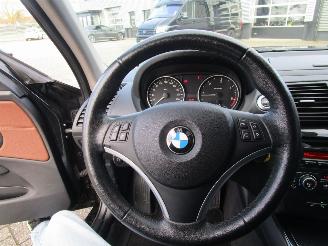 BMW 1-serie 118D High Executive picture 15