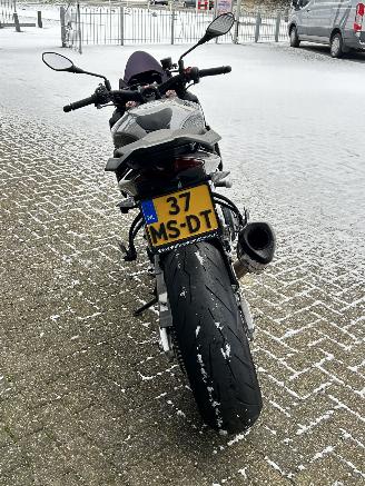 Aprilia Tuono V4 1100 R APRC ABS picture 4