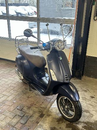 Vespa  Primavera 50 picture 7