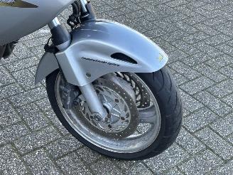 Honda Deauville NT 650 picture 12