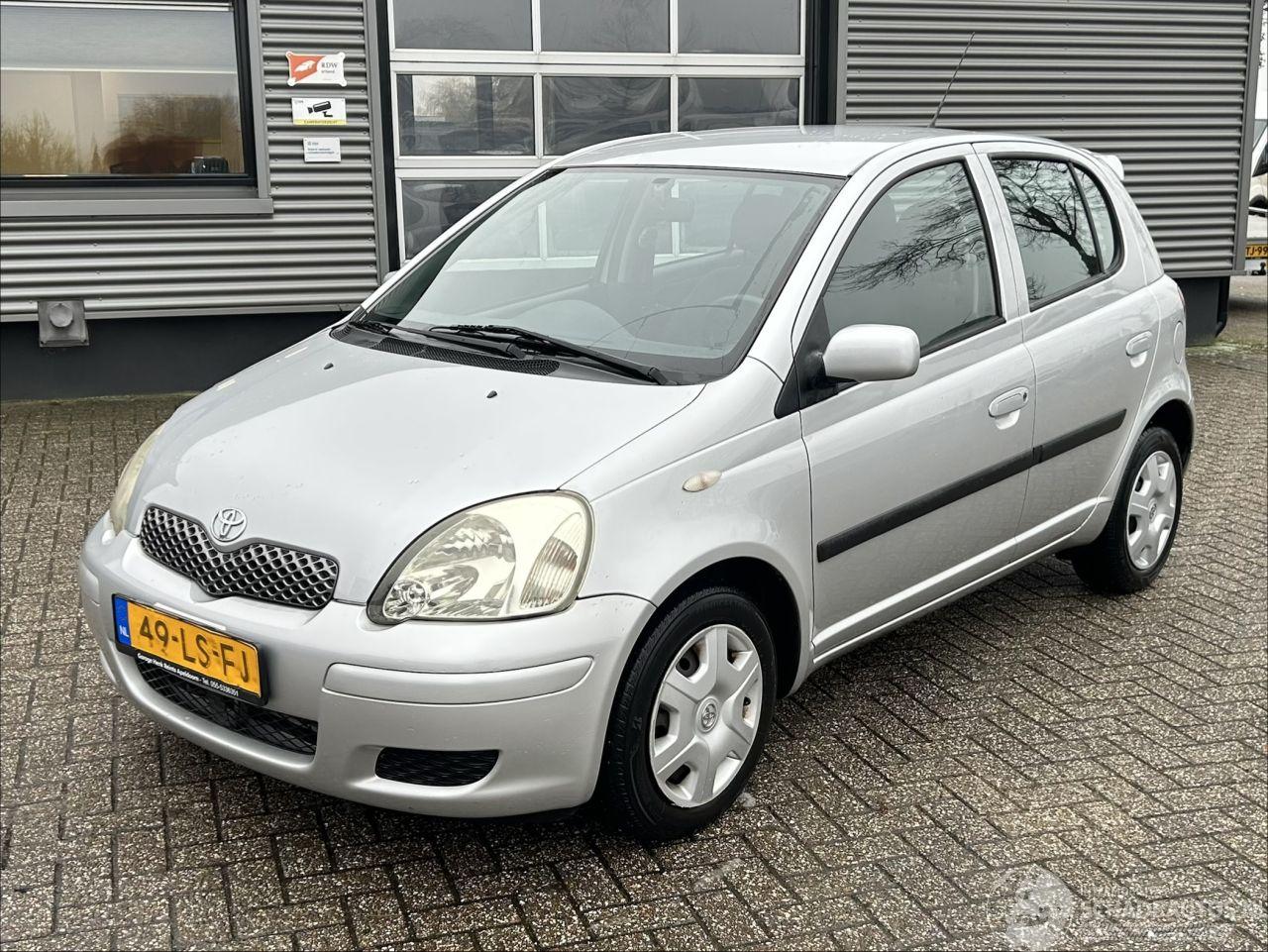 Toyota Yaris 1.3 VVT-i Sol Automaat