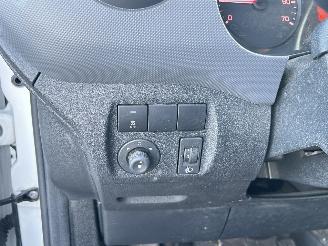 Citroën Berlingo 1.6 BlueHDI 75 Club marge picture 21