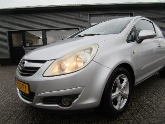 Opel Corsa 1.4-16V Enjoy picture 21
