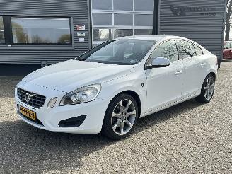 Ocazii autoturisme Volvo S-60 1.6 T3 150PK 2011/1