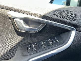 Volvo V-40 1.6 T2 Summum picture 22