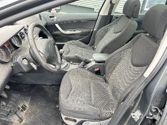 Peugeot 308 SW 1.6 VTi XS picture 10