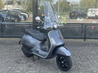 Vespa  GTS 300 Super Sport picture 7