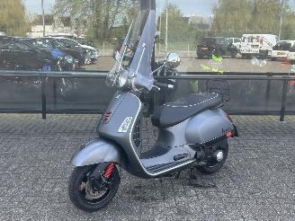 Vespa  GTS 300 Super Sport 2011/8