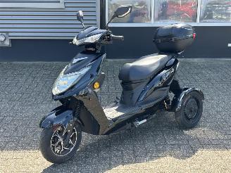 damaged scooters Overige  Retelli Conforto Elektrische Driewieler 2024/10