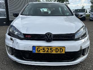 Volkswagen Golf 2.0 GTI picture 31