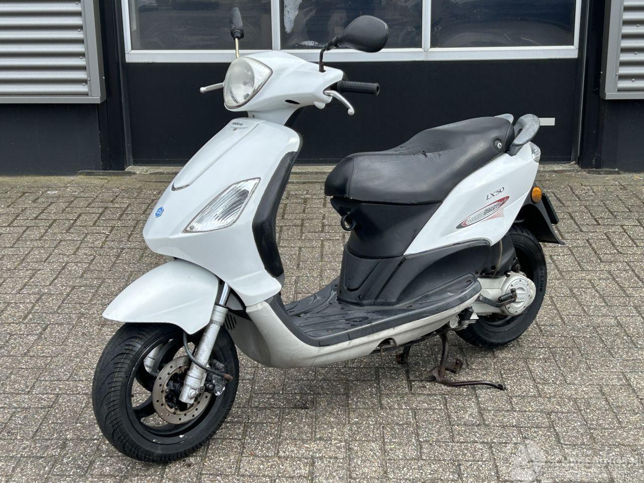 Piaggio  Fly 50 4T