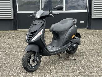 uszkodzony skutery Piaggio  Zip 50 4T 2013/8