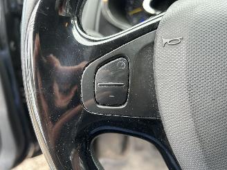 Renault Clio Estate 0.9 TCe Expression picture 16