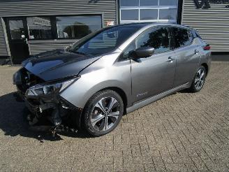  Nissan Leaf N-Connecta 40 KWH 2019/9