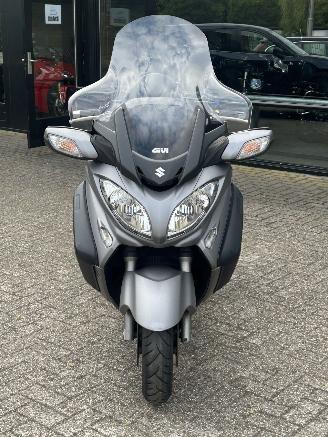 Suzuki Burgman 650 650ZA Executive picture 8