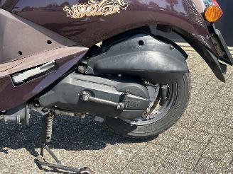 Sym  Mio 50 picture 10