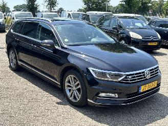 Volkswagen Passat Variant 2.0 TDI Connected Series Plus picture 7