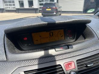 Citroën C4 PICASSO 1.8-16V Ambiance 7p. picture 21