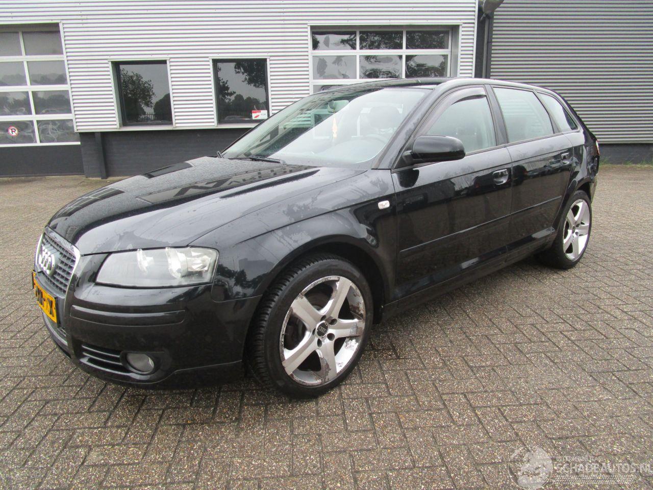 Audi A3 Sportback 1.6 FSI Attraction