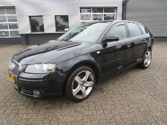 krockskadad bil auto Audi A3 Sportback 1.6 FSI Attraction 2007/7