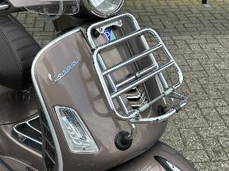 Vespa  GTS 300 i.e. Touring ABS picture 12