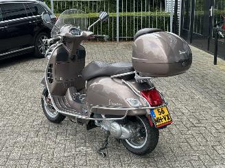 Vespa  GTS 300 i.e. Touring ABS picture 3
