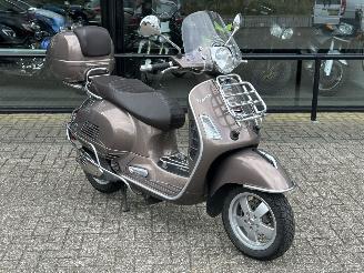 Vespa  GTS 300 i.e. Touring ABS picture 7