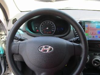 Hyundai I-10 1.1 I-Drive cool picture 14