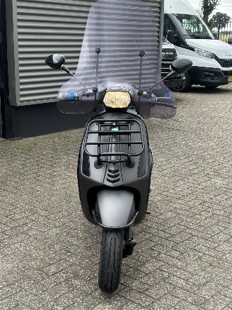 Vespa  Sprint 50 4T picture 8