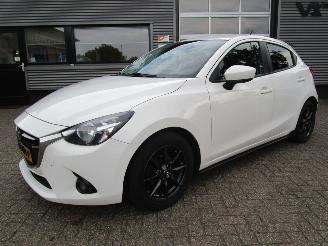 krockskadad bil auto Mazda 2 1.5 Skyactiv-G 5drs 2015/9
