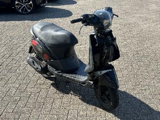 Piaggio  Zip 50 4T picture 5