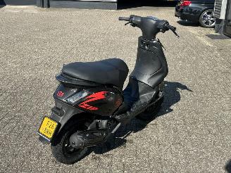 Piaggio  Zip 50 4T picture 7