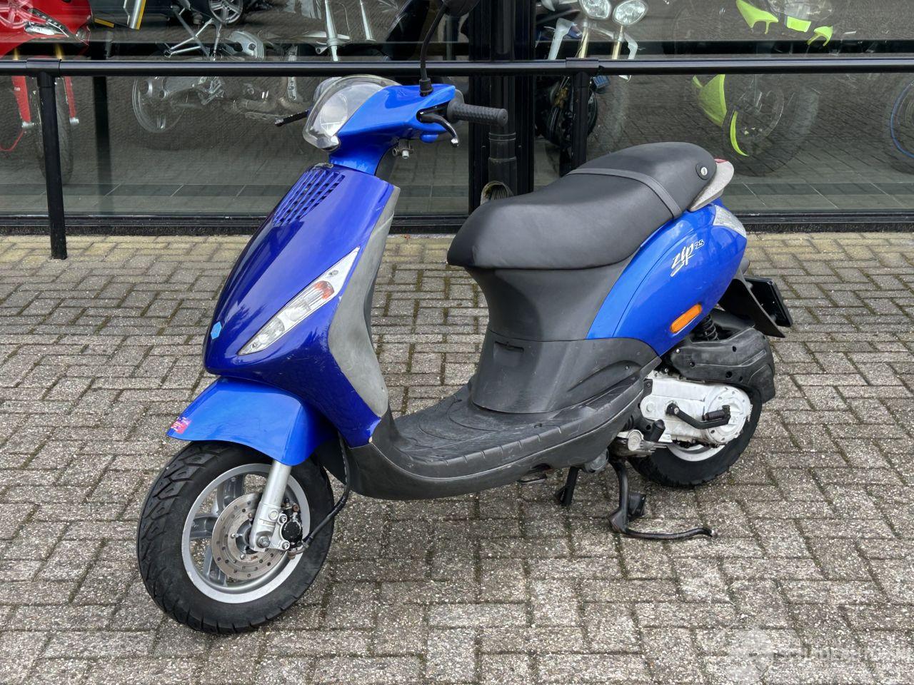 Piaggio  Zip 50 4T