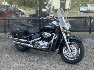 Schade motor Suzuki VL 800 Intruder Volusia 2001/6