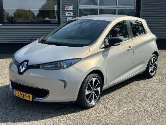 Damaged car Renault Zoé R90 Intens 41kWh inclusief Accu 2018/5