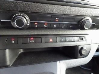 Peugeot Expert 231C 2.0 BlueHDI 120 Pro 3 zits 132888 km 2 x schuifdeur picture 13