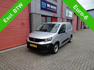 Tweedehands bestelwagen Peugeot Partner 1.6 BlueHDI Premium 73810 km !!!!!!!! airco schuifdeur direct inzetbaar 2019/4