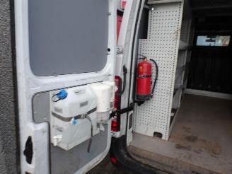 Renault Master T35 2.3 dCi 135 L2H2 Comfort 117276 km ! met inrichting picture 20