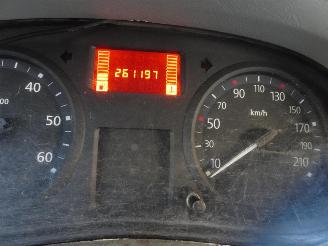 Renault Trafic 2.0 dCi T29 L2H1 airco 3 e versnelling stuk !!! picture 26