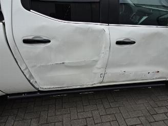 Nissan Navara NISSAN 2.3 190 pk 5 zitter automaat picture 11