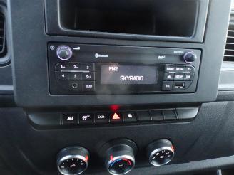 Renault Master T35 2.3 dCi 145 L3 Energy EURO VI bakwagen met laadklep picture 6