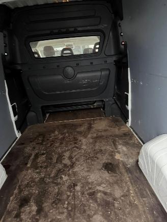 Peugeot Boxer 335 2.2 BlueHDi 140 L3H2 Premium DC 5 zitplaatsen picture 7