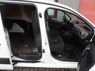 Citroën Berlingo 1.6 HDI 500 Club 3zitter picture 18