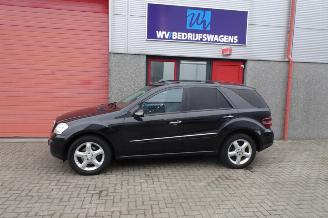 Mercedes M-klasse 320 CDI 4 matic airco navi lkw / van 3500 kg trekhaakgewicht picture 5