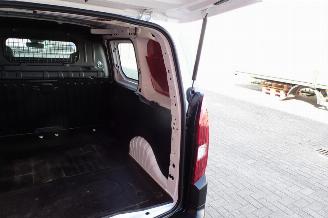Peugeot Partner 1.5 BlueHDI Premium met achterklep airco picture 22