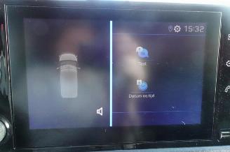 Peugeot Partner 1.5 BlueHDI Premium met achterklep airco picture 15