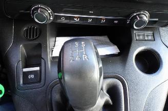 Peugeot Partner 1.5 BlueHDI Premium met achterklep airco picture 21