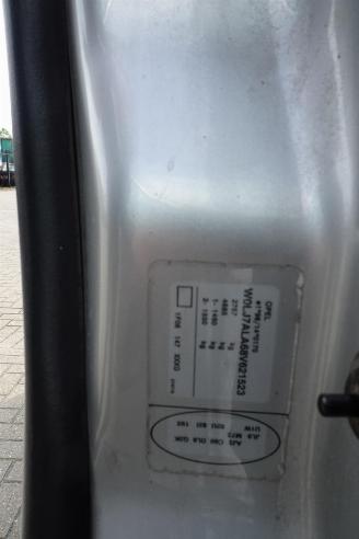 Opel Vivaro Combi 2.0i L1H1 9 pers airco BENZINE UITVOERING !!!!!!!!!!!! milieu zone vrij !!!!!! picture 27
