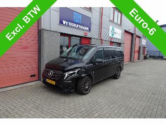 krockskadad bil bedrijf Mercedes Vito 114 CDI Lang DC Comfort airco camera navi automaat 2022/5